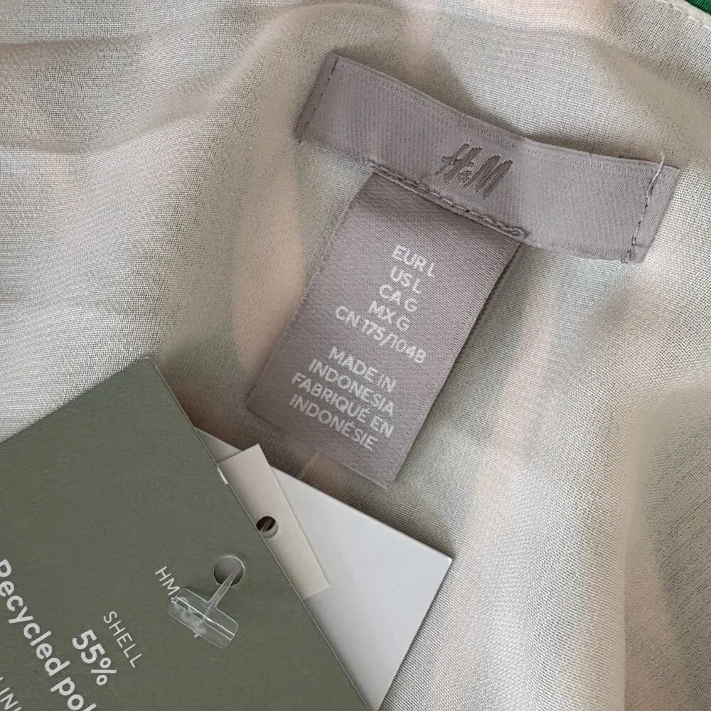 H&M Tropical Palm Print Ivory & Green Satin Camisole Tank - SZ L NEW w Tags - Picture 3 of 4